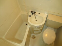 バス／シャワールーム等