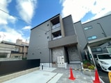 Gracias Court 山科