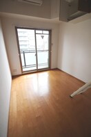 居室 ｴｽﾃﾑｺｰﾄ新大阪Ⅲｽﾃｰｼｮﾝﾌﾟﾗｻﾞ