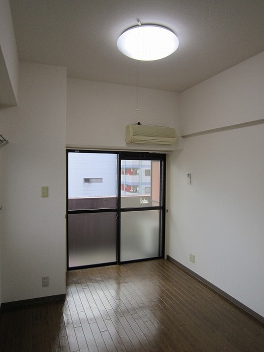 居室 ミフネセントラルベア東三国