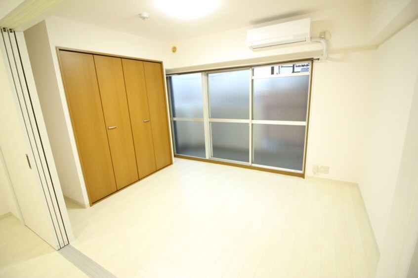 居室 マンションヴィクトリ－