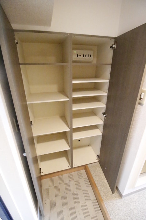 収納 ジョイフル紫野