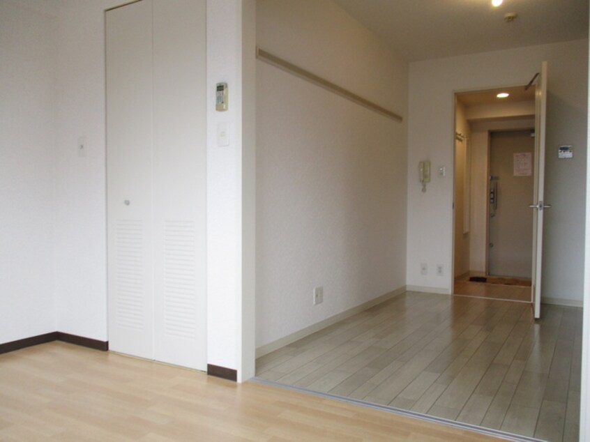 居室 ロイヤルハイツ清鳳