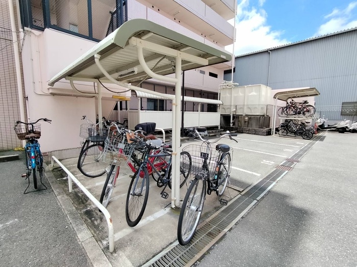 駐輪場 オークハイツ