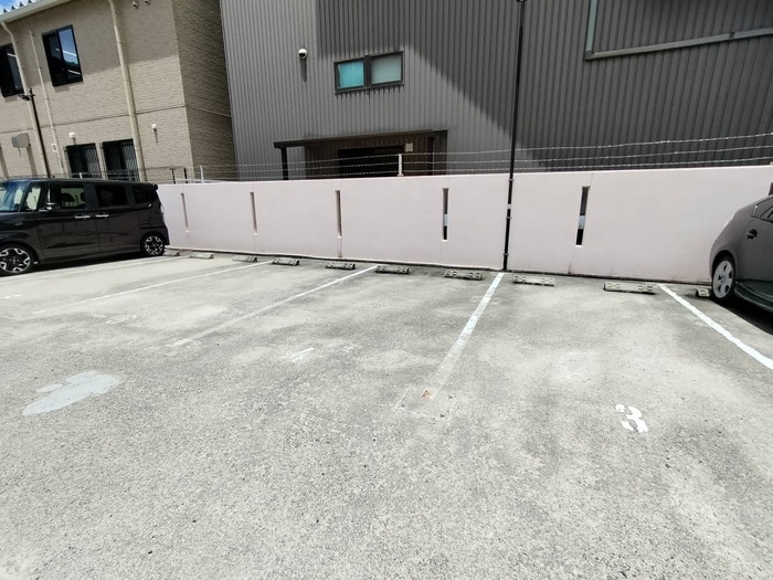 駐車場 オークハイツ
