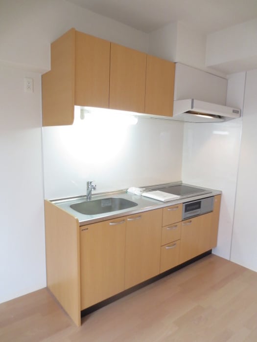 キッチン フェビエンロ－ズ