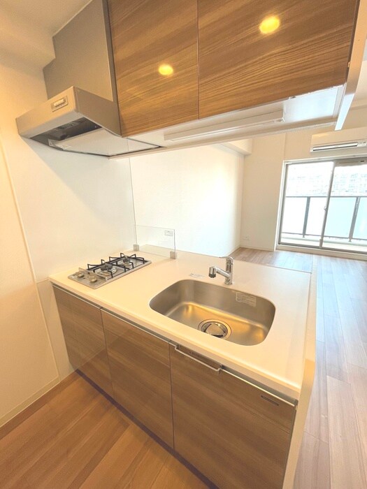 キッチン ﾌﾟﾚｻﾝｽ新大阪ｲｵﾘｱ(722)