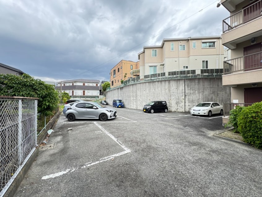 駐車場 高塚増田ﾊｲﾂ