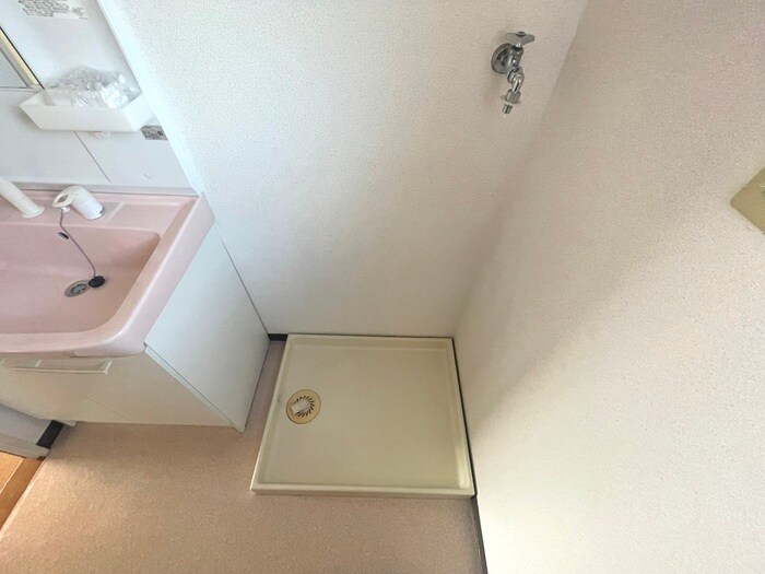 洗濯機置場 ハイツベルデ－ル