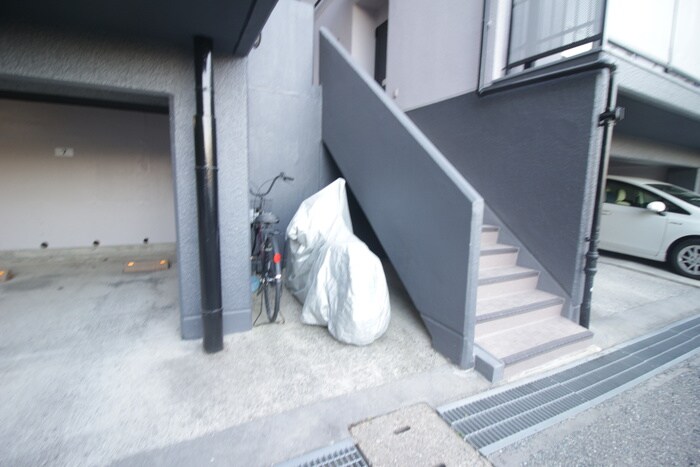 駐輪場 フォルテ名谷