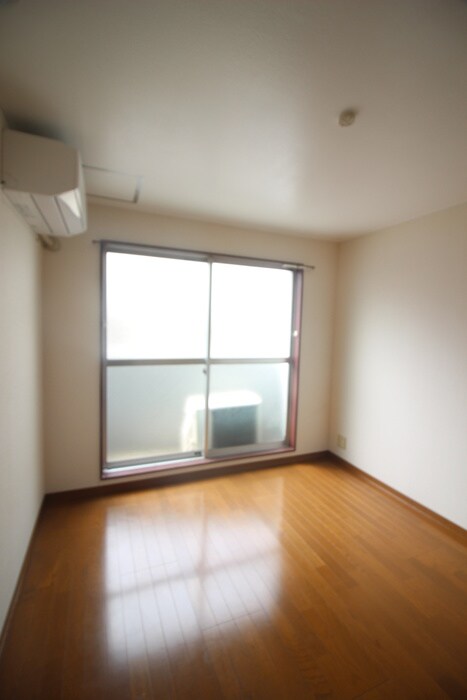 居室 エーキューライフ海老江