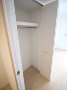 収納 ｱﾄﾞﾊﾞﾝｽ新大阪ｳｴｽﾄｹﾞｰﾄ(202)