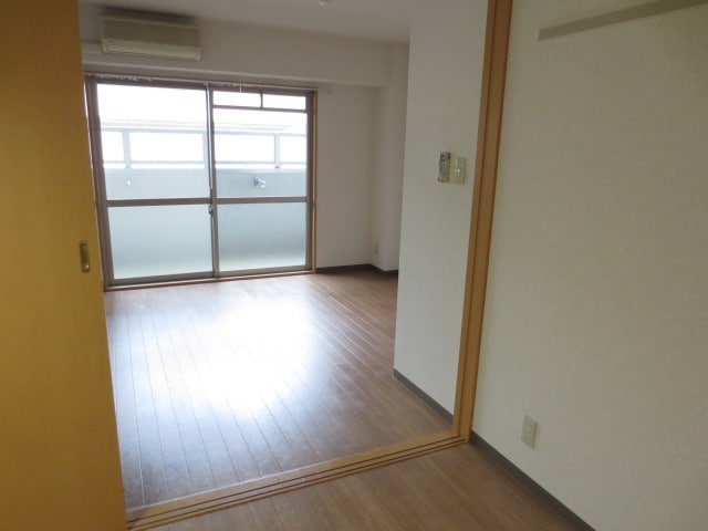 居室 マ　メゾン１５