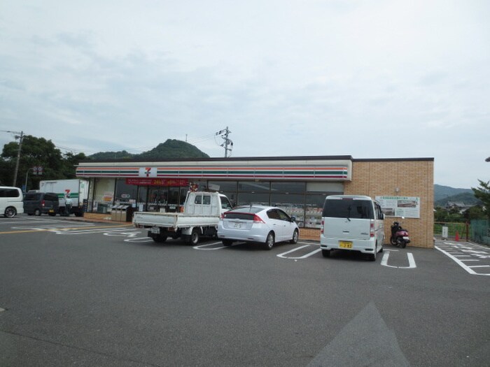 セブンイレブン　阪南自然田店(コンビニ)まで290m ハーブプラザ和泉鳥取Ⅰ番館