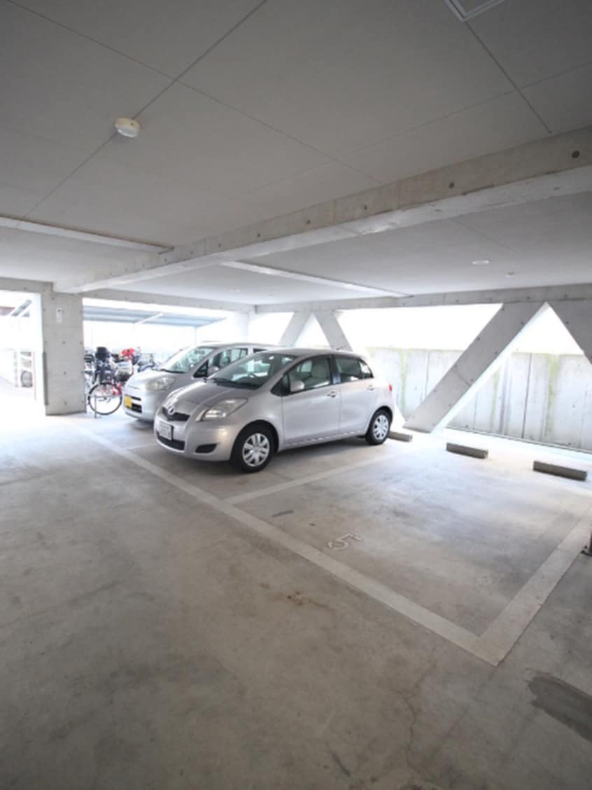 駐車場 グレン松崎