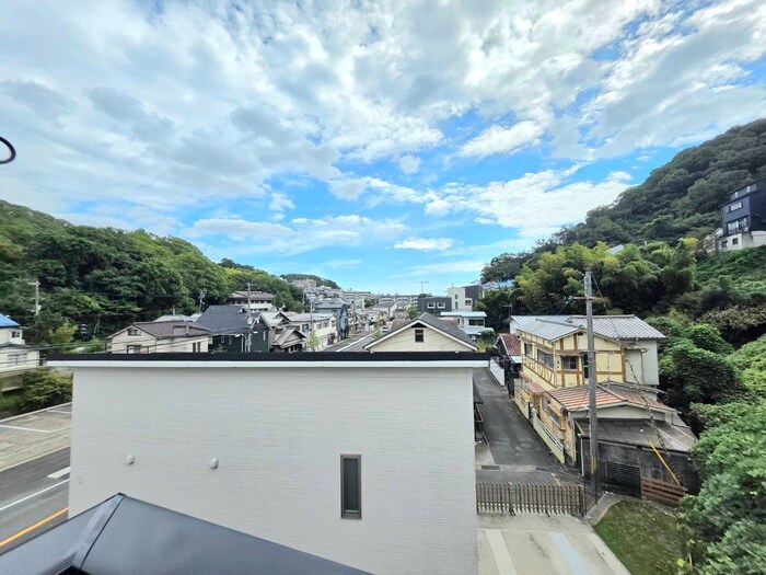室内からの展望 tenthree神戸須磨