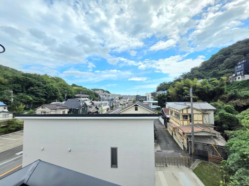 室内からの展望 tenthree神戸須磨