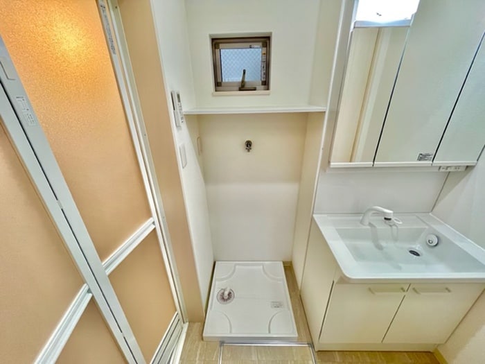 洗濯機置場 ラモーナ明和