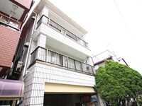 ホワイトパレス