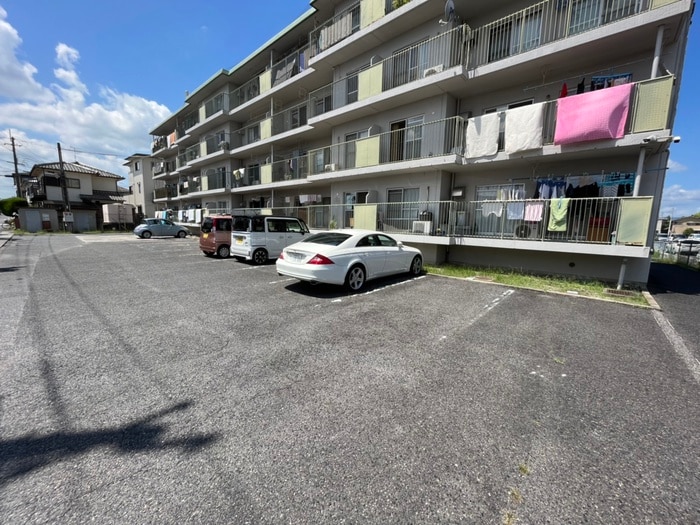 駐車場 ロイヤルハイツ
