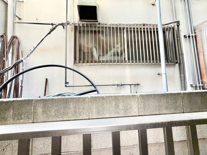 室内からの展望 シャルマンＳ