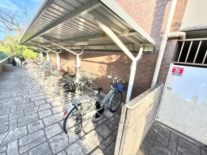 駐輪場 コ－ジィコ－ト桜井