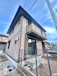 朝山タウンハウスC棟