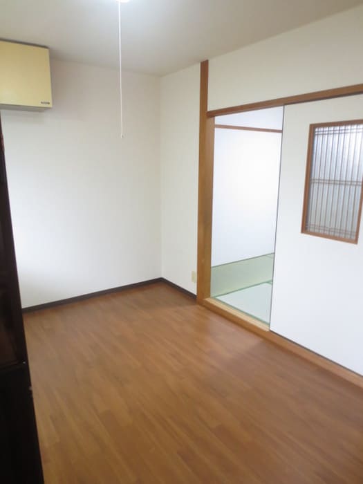 居室 シャトー上野口