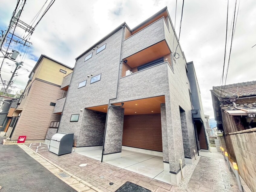 外観写真 セレニティ法善寺