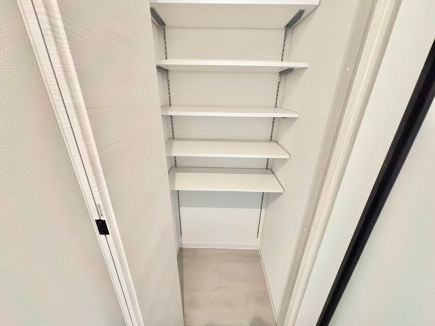 靴箱 セレニティ法善寺