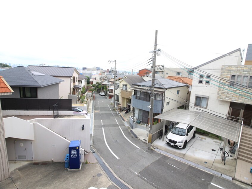 室内からの展望 ベルビューレ千里山３番館