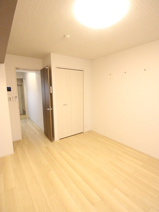 居室 リエ－ト佐太