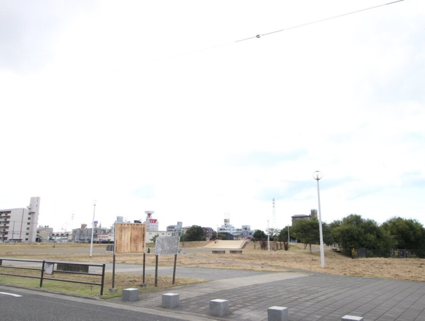 ときわ公園(公園)まで500m メゾンアズ－ル