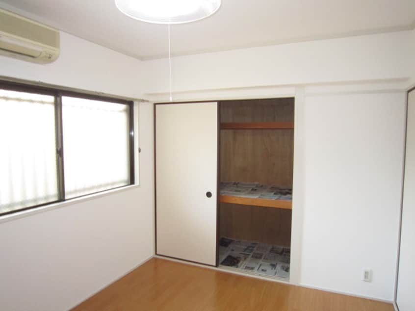 居室 メゾンベルレーヌ