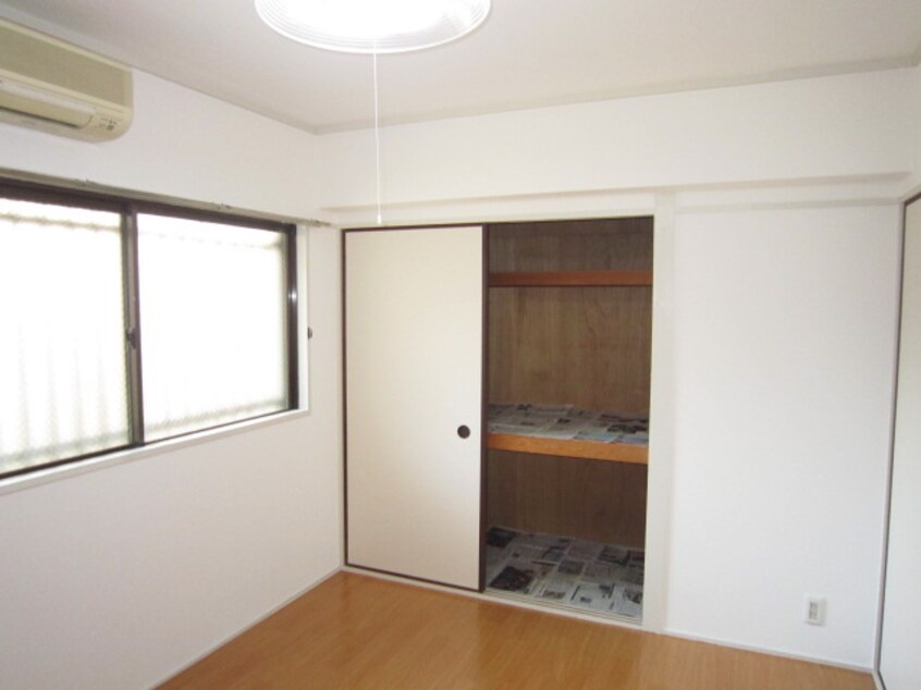 居室 メゾンベルレーヌ