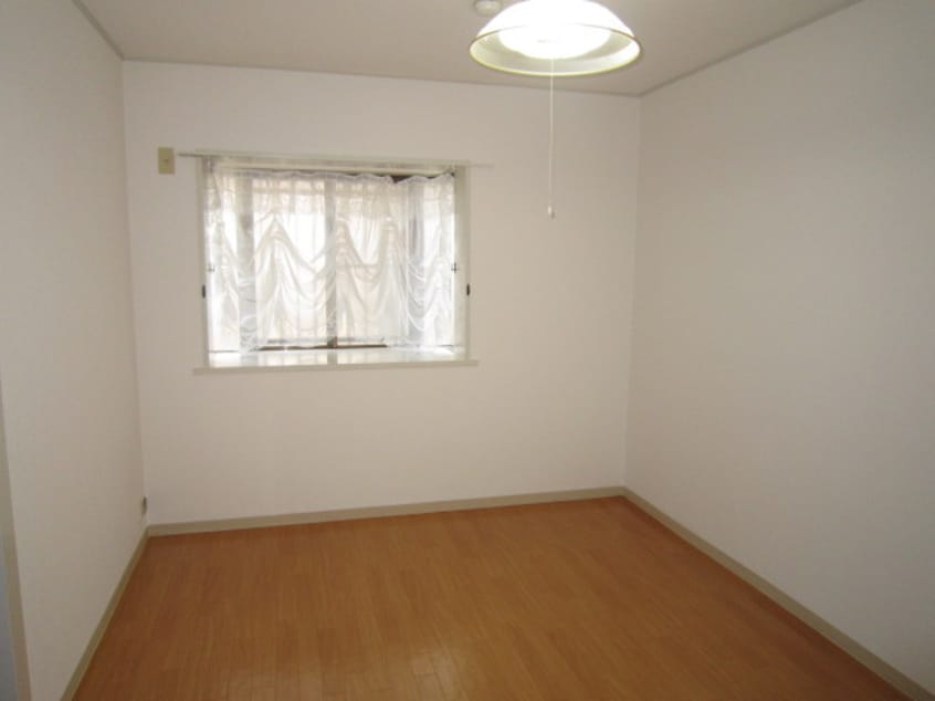 居室 メゾンベルレーヌ