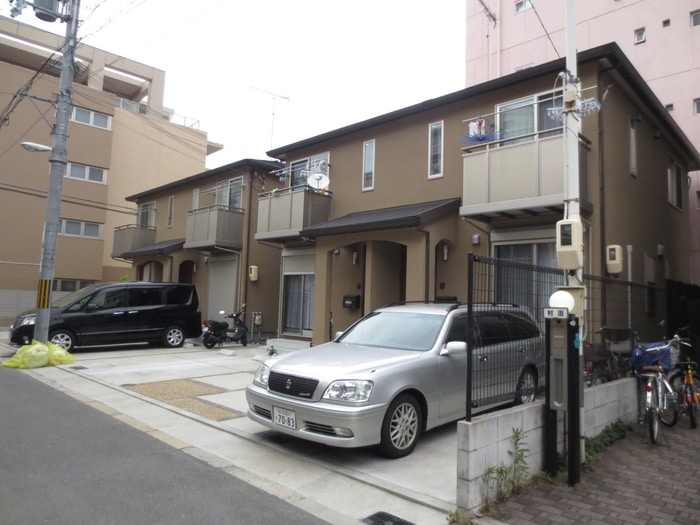 外観写真 ルミエールB棟