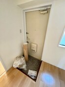 玄関 東灘プレイス