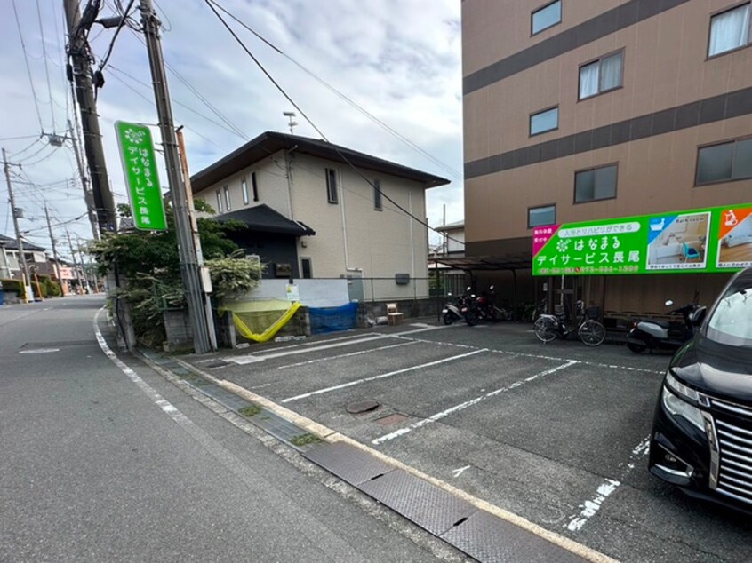 駐車場 コロナード長尾