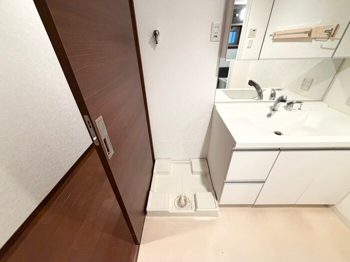 洗濯機置場 アメニティ山科駅前（605）