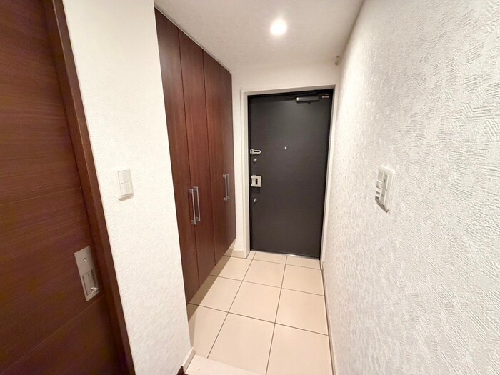 玄関 アメニティ山科駅前（605）