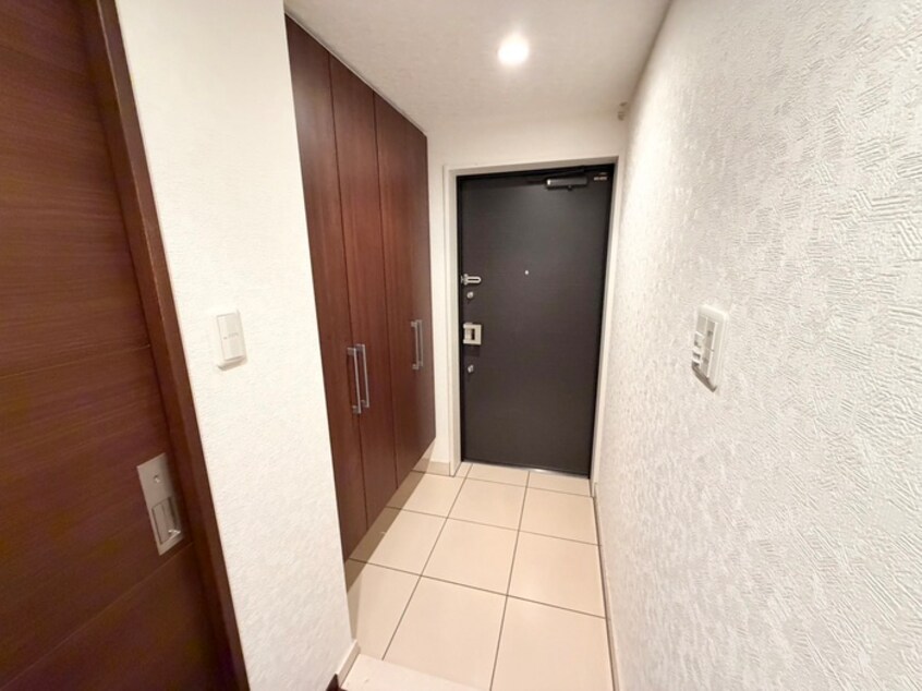 玄関 アメニティ山科駅前（605）