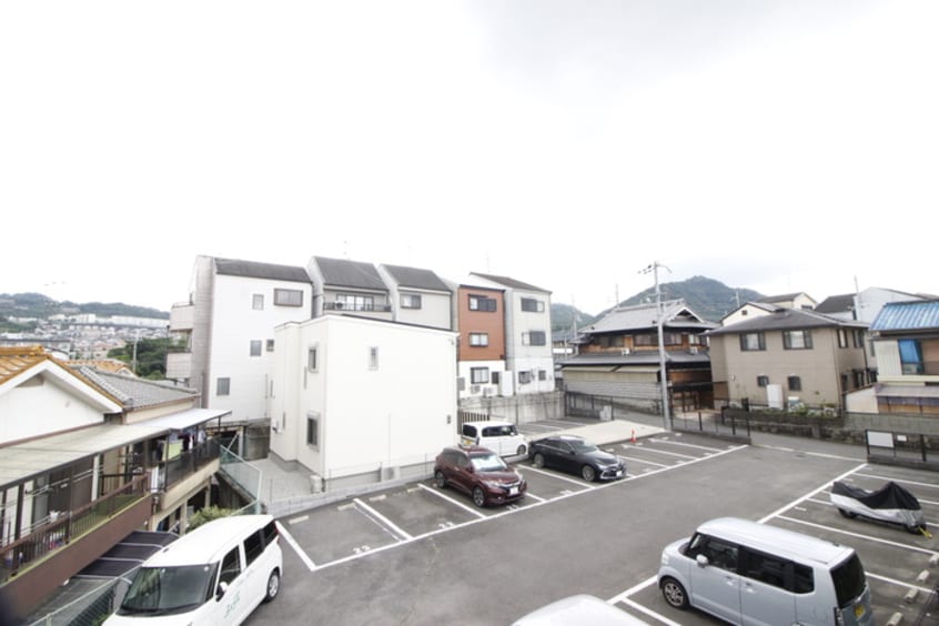 室内からの展望 エスポワ－ル東谷