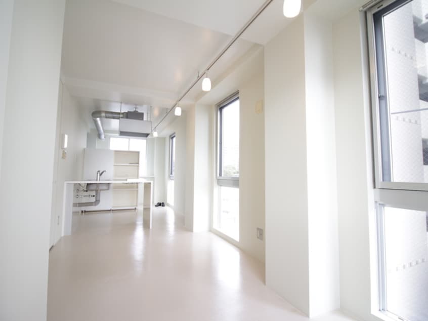 居室 Live　Love　West　KOBE