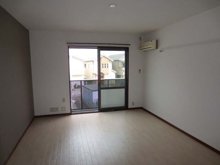 居室 カーサコンフォール