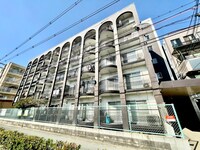 シャルトコンポン