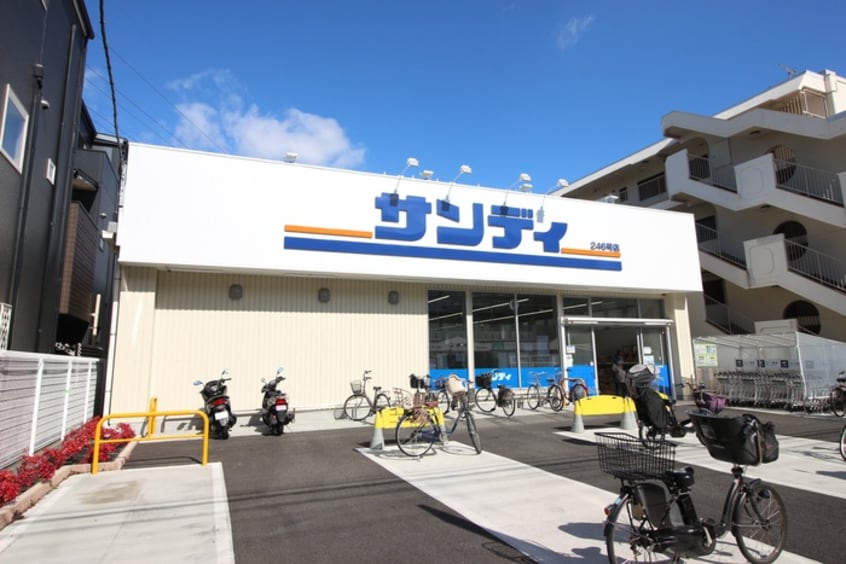サンディ豊中小曽根店(スーパー)まで385m パルコスイ－ト服部天神