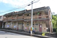 東英ハウス（金草原）