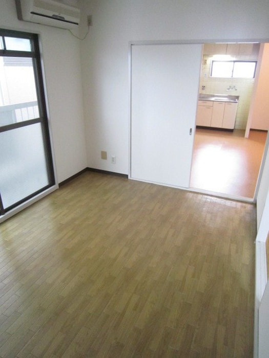 居室 プレアール蔀屋本町