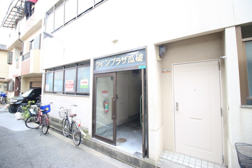 エントランス部分 クィンプラザ瓜破